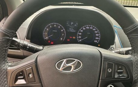 Hyundai Solaris II рестайлинг, 2012 год, 870 000 рублей, 8 фотография