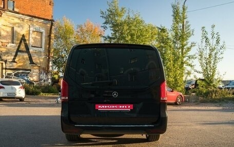 Mercedes-Benz V-Класс, 2019 год, 5 500 000 рублей, 5 фотография