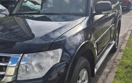 Mitsubishi Pajero IV, 2014 год, 2 650 000 рублей, 4 фотография