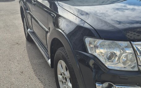 Mitsubishi Pajero IV, 2014 год, 2 650 000 рублей, 5 фотография
