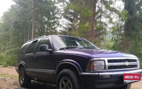 Chevrolet Blazer II рестайлинг, 1996 год, 195 000 рублей, 8 фотография