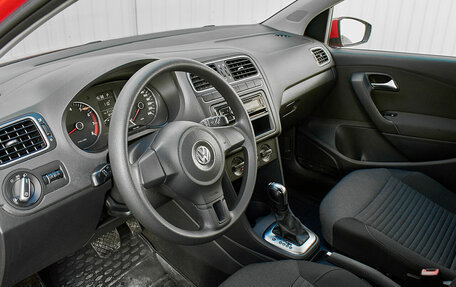 Volkswagen Polo VI (EU Market), 2011 год, 725 000 рублей, 10 фотография