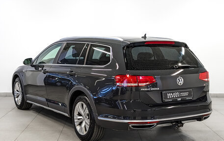 Volkswagen Passat B8 рестайлинг, 2018 год, 2 535 000 рублей, 7 фотография