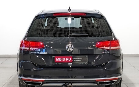 Volkswagen Passat B8 рестайлинг, 2018 год, 2 535 000 рублей, 6 фотография