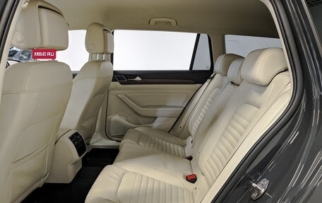 Volkswagen Passat B8 рестайлинг, 2018 год, 2 535 000 рублей, 18 фотография
