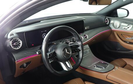 Mercedes-Benz E-Класс, 2021 год, 6 800 000 рублей, 9 фотография