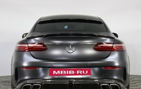 Mercedes-Benz E-Класс, 2021 год, 6 800 000 рублей, 6 фотография