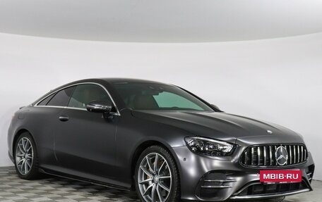 Mercedes-Benz E-Класс, 2021 год, 6 800 000 рублей, 3 фотография