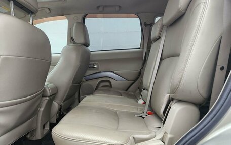 Mitsubishi Outlander III рестайлинг 3, 2008 год, 799 000 рублей, 11 фотография