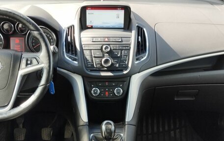 Opel Zafira C рестайлинг, 2014 год, 855 000 рублей, 14 фотография