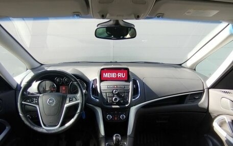 Opel Zafira C рестайлинг, 2014 год, 855 000 рублей, 15 фотография