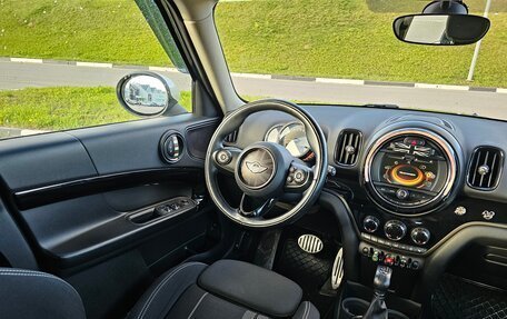 MINI Countryman II (F60), 2017 год, 2 300 000 рублей, 11 фотография