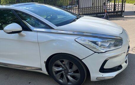Citroen DS5, 2012 год, 1 300 000 рублей, 22 фотография