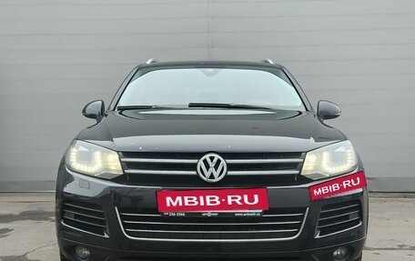 Volkswagen Touareg III, 2013 год, 1 933 000 рублей, 2 фотография