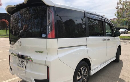 Honda Stepwgn IV, 2015 год, 2 290 000 рублей, 5 фотография
