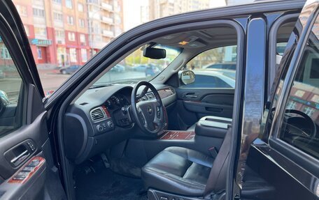 Chevrolet Tahoe III, 2012 год, 3 250 000 рублей, 4 фотография