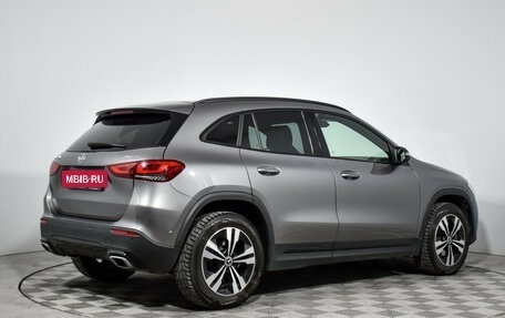 Mercedes-Benz GLA, 2020 год, 4 250 000 рублей, 5 фотография