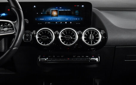 Mercedes-Benz GLA, 2020 год, 4 250 000 рублей, 16 фотография