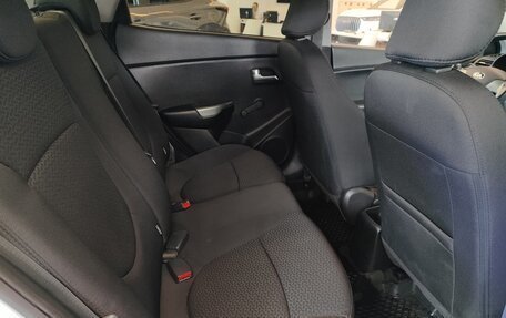 KIA Rio III рестайлинг, 2015 год, 1 200 000 рублей, 14 фотография