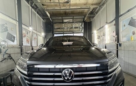 Volkswagen Touareg III, 2022 год, 7 700 000 рублей, 2 фотография