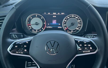 Volkswagen Touareg III, 2022 год, 7 700 000 рублей, 12 фотография