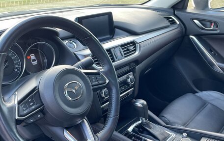 Mazda 6, 2018 год, 2 790 000 рублей, 24 фотография