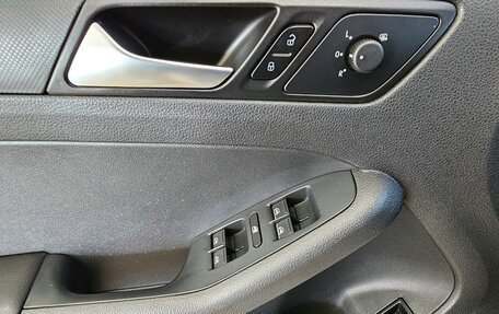 Volkswagen Jetta VI, 2014 год, 1 049 000 рублей, 15 фотография