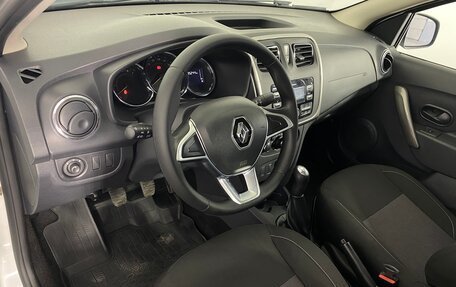 Renault Logan II, 2019 год, 1 150 000 рублей, 14 фотография