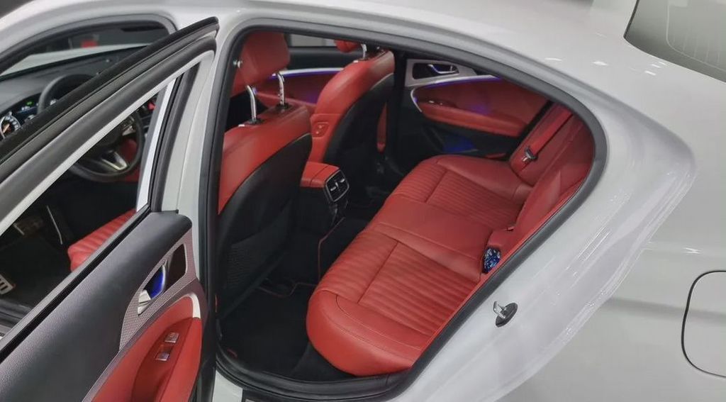 Genesis G70, 2021 год, 3 360 000 рублей, 11 фотография
