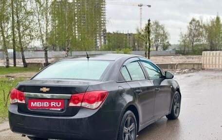 Chevrolet Cruze II, 2011 год, 485 000 рублей, 4 фотография