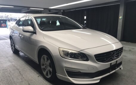 Volvo V60 I, 2014 год, 830 000 рублей, 1 фотография