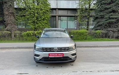 Volkswagen Tiguan II, 2019 год, 2 950 000 рублей, 1 фотография