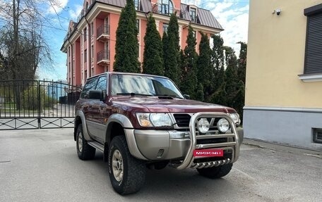 Nissan Patrol, 2000 год, 890 000 рублей, 1 фотография