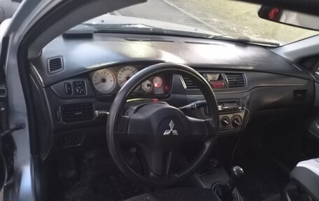 Mitsubishi Lancer IX, 2006 год, 299 999 рублей, 1 фотография