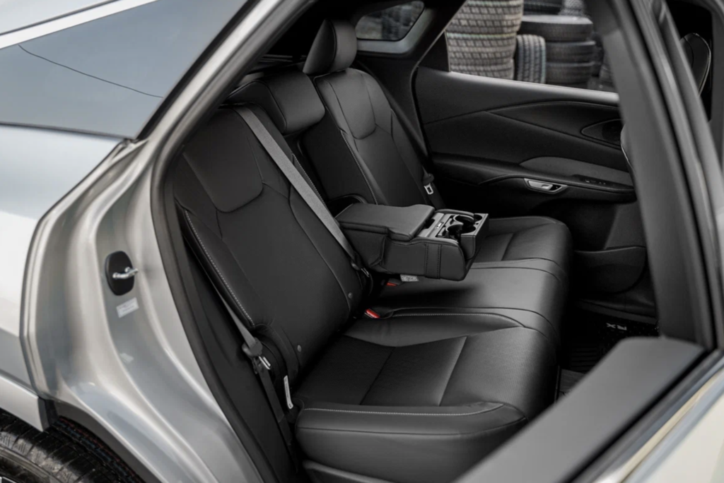 Lexus RX IV рестайлинг, 2024 год, 9 600 000 рублей, 8 фотография