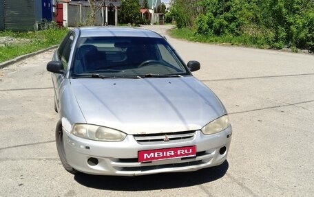 Mitsubishi Colt VI рестайлинг, 2002 год, 160 000 рублей, 1 фотография
