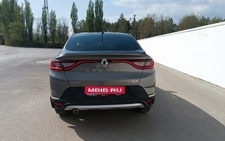 Renault Arkana I, 2020 год, 1 690 000 рублей, 5 фотография