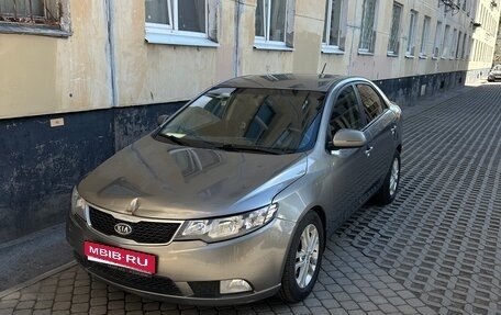 KIA Cerato III, 2011 год, 650 000 рублей, 1 фотография