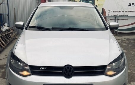 Volkswagen Polo VI (EU Market), 2012 год, 950 000 рублей, 1 фотография