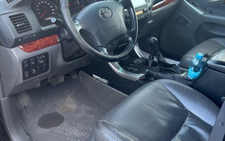 Toyota Land Cruiser Prado 120 рестайлинг, 2007 год, 2 300 000 рублей, 9 фотография