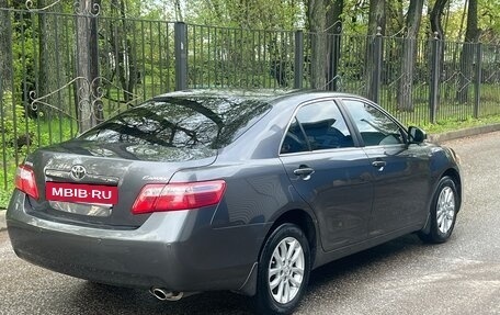 Toyota Camry, 2010 год, 1 350 000 рублей, 4 фотография