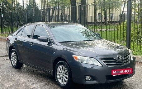 Toyota Camry, 2010 год, 1 350 000 рублей, 7 фотография