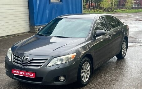 Toyota Camry, 2010 год, 1 350 000 рублей, 6 фотография