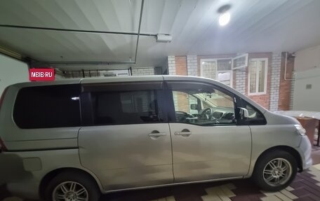 Nissan Serena III, 2008 год, 1 100 000 рублей, 2 фотография