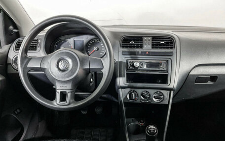 Volkswagen Polo VI (EU Market), 2015 год, 797 000 рублей, 12 фотография