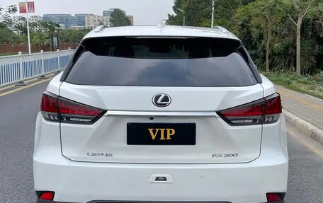 Lexus RX IV рестайлинг, 2022 год, 3 900 000 рублей, 3 фотография