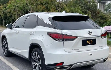 Lexus RX IV рестайлинг, 2022 год, 3 900 000 рублей, 6 фотография