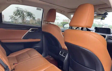 Lexus RX IV рестайлинг, 2022 год, 3 900 000 рублей, 16 фотография