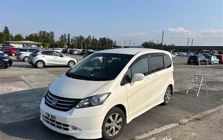 Honda Freed I, 2010 год, 750 000 рублей, 2 фотография