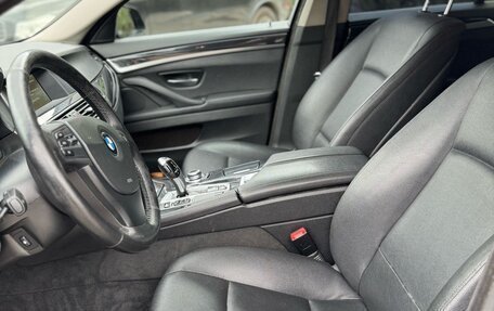 BMW 5 серия, 2016 год, 1 525 000 рублей, 15 фотография